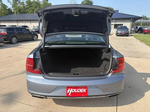 Used 2017 Volvo S90 T6 Momentum w/ Climate Package AWD/4WD image 26