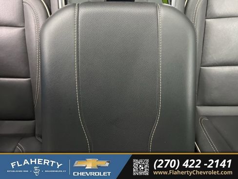 Used 2025 Chevrolet Tahoe Premier image 32