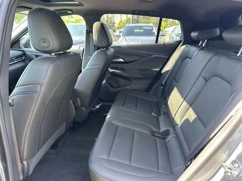 Used 2025 Buick Envista Sport Touring w/ Experience Buick Package FWD image 14