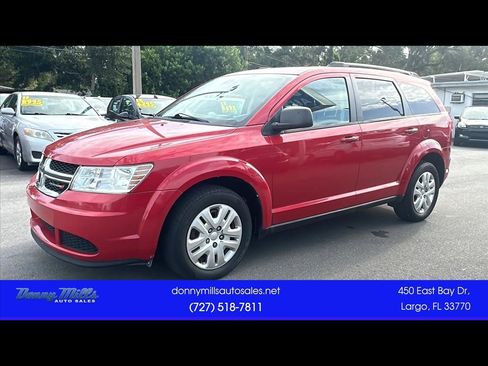 Used 2018 Dodge Journey SE FWD image 1