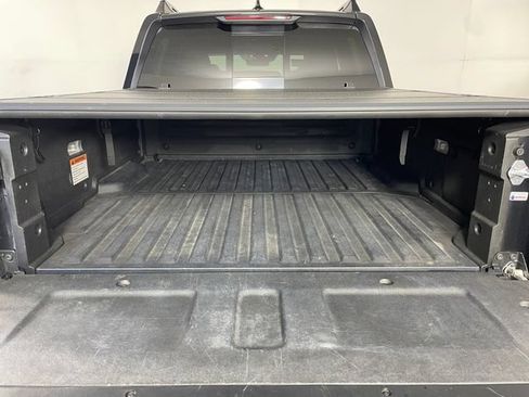 Used 2022 Honda Ridgeline Black Edition image 18