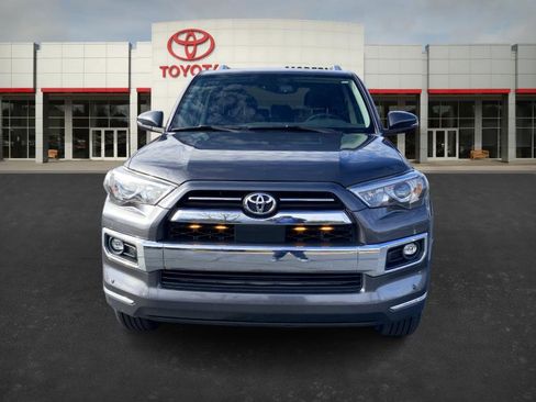 Used 2021 Toyota 4Runner Limited image 2