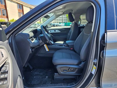 New 2026 Ford Explorer Active AWD/4WD image 15