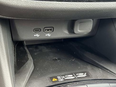 New 2026 Buick Envista Sport Touring w/ Convenience I Package FWD image 22