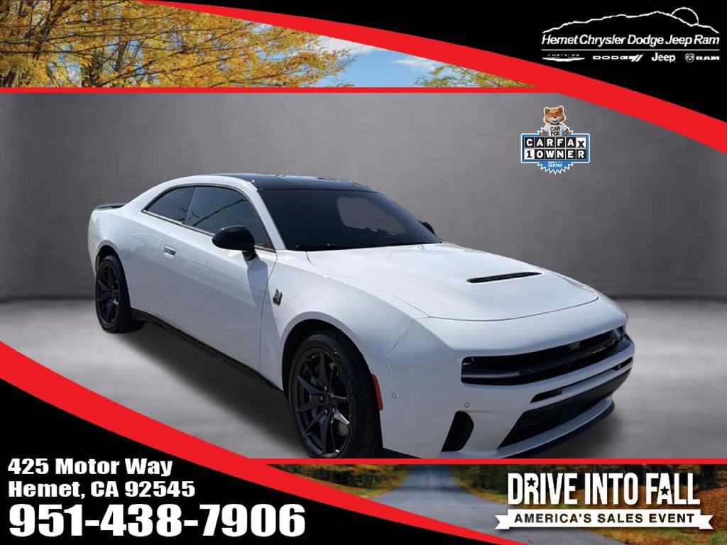 Used 2026 Dodge Charger Scat Pack w/ Blacktop Package AWD/4WD image 1