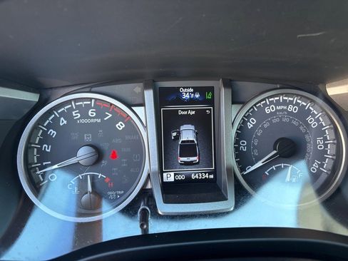 Used 2023 Toyota Tacoma SR5 image 30