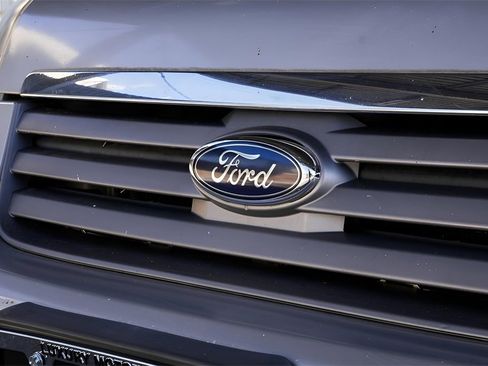 Used 2012 Ford Transit Connect XLT Premium image 11