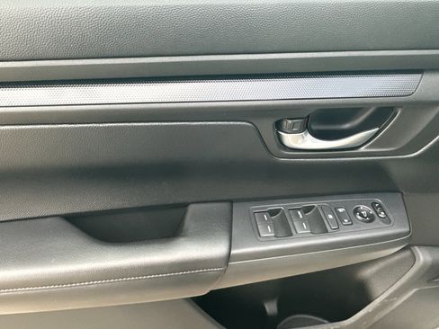 Used 2023 Honda CR-V LX image 11