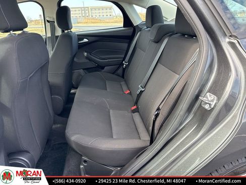 Used 2018 Ford Focus SE image 21