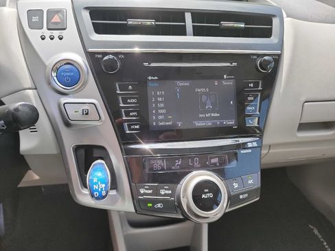 Used 2015 Toyota Prius V Four FWD image 23