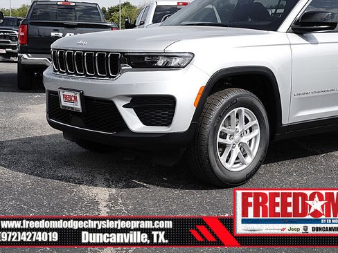 New 2025 Jeep Grand Cherokee Laredo X image 41