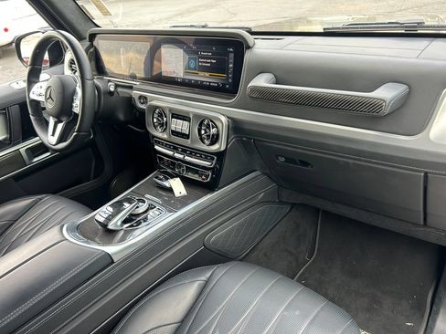 Used 2023 Mercedes-Benz G 550 image 34