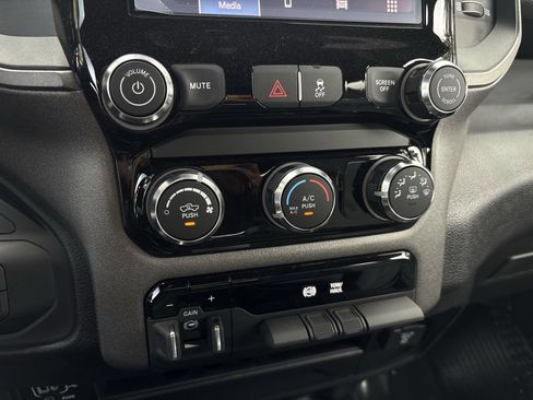 New 2026 RAM 3500 Tradesman w/ Chrome Appearance Group A AWD/4WD image 16