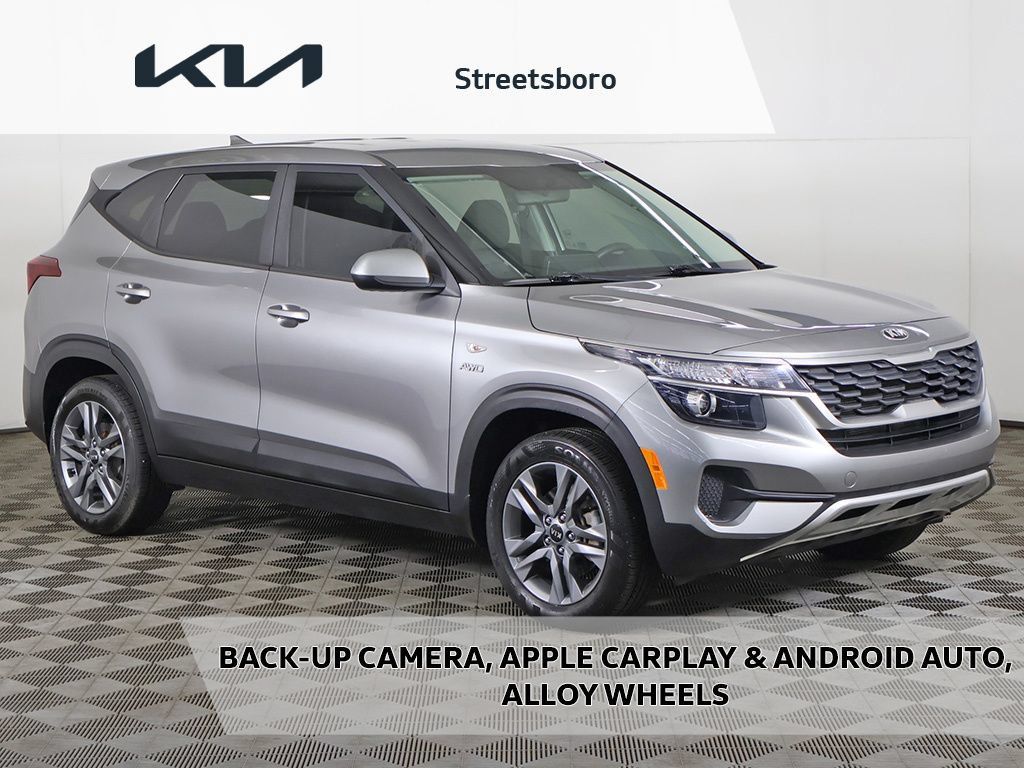 Used 2021 Kia Seltos LX AWD/4WD image 1