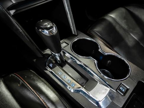 Used 2017 Chevrolet Equinox Premier w/ Enhanced Convenience Package image 22