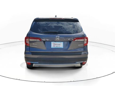 Used 2019 Honda Pilot Touring image 5