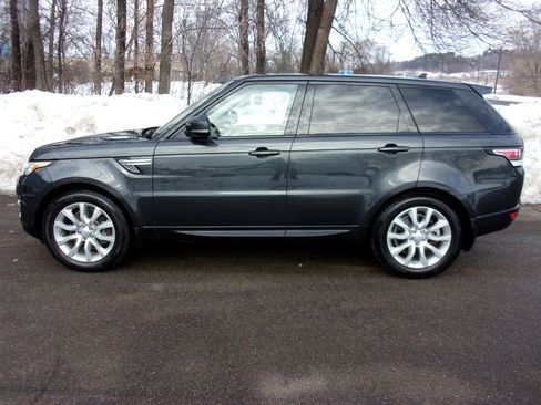 Used 2016 Land Rover Range Rover Sport HSE image 2