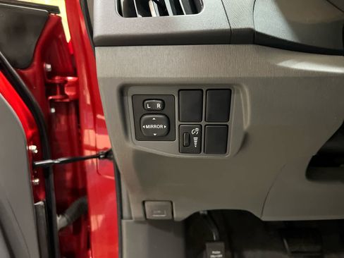 Used 2010 Toyota Prius Two image 22