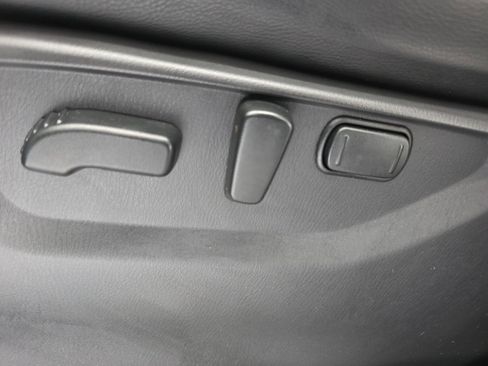 Used 2023 Nissan Armada SL w/ Midnight Edition Package image 28