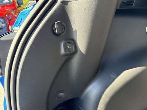 New 2026 Jeep Compass Limited image 35