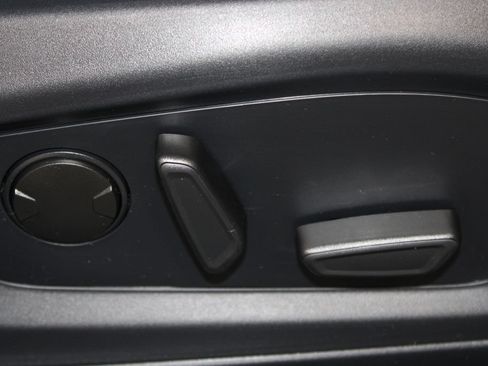 New 2026 Ford Explorer Active RWD image 27