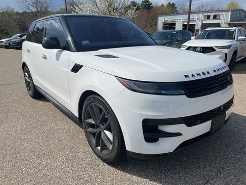 Used 2023 Land Rover Range Rover Sport SE AWD/4WD image 7