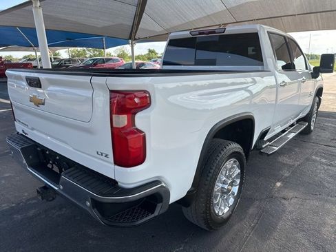 Used 2024 Chevrolet Silverado 2500 LTZ w/ LTZ Texas Edition image 7