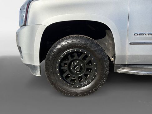 Used 2017 GMC Yukon XL Denali w/ Open Road Package image 14