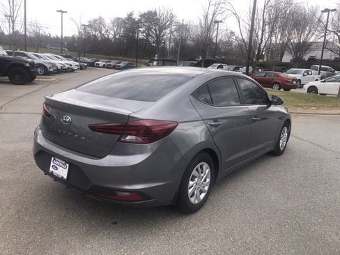 Used 2019 Hyundai Elantra SE w/ Cargo Package image 5