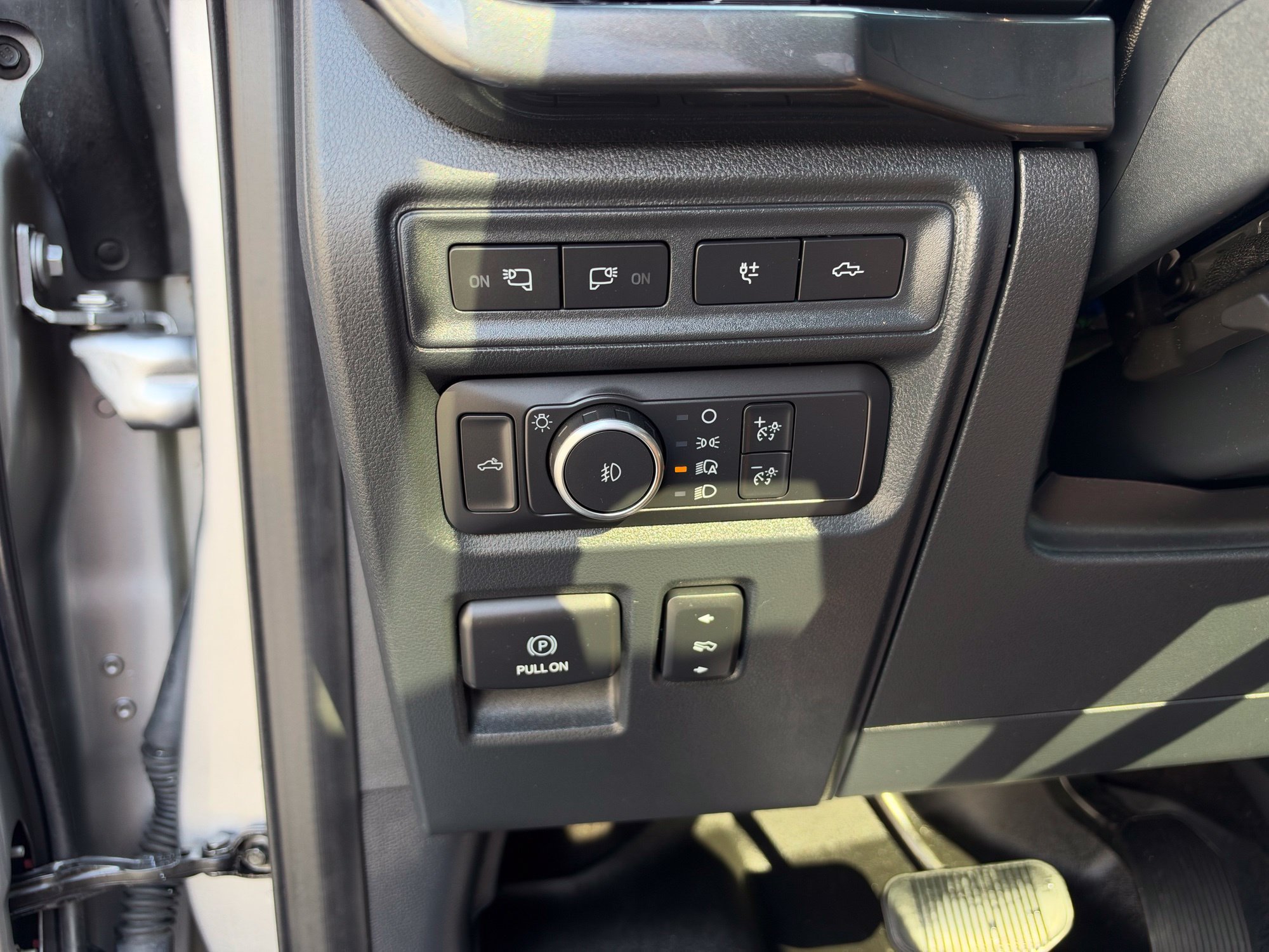 Used 2021 Ford F150 XLT w/ Equipment Group 302A High AWD/4WD image 22