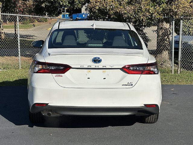 Used 2024 Toyota Camry LE FWD image 6