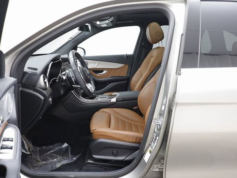 Used 2020 Mercedes-Benz GLC 43 AMG 4MATIC image 5