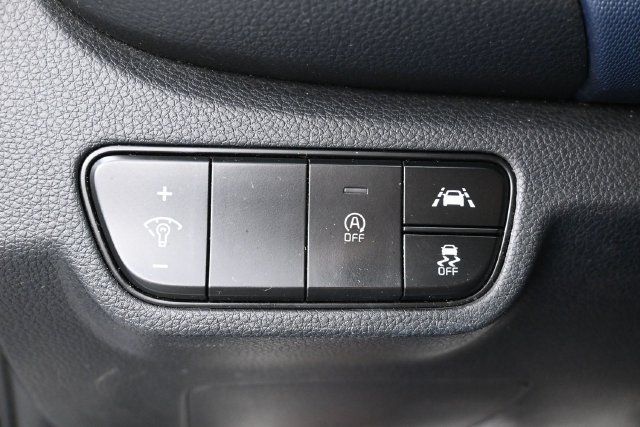 Used 2021 Kia Seltos S AWD/4WD image 23