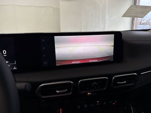 New 2026 Nissan Sentra SV w/ SV Convenience Package image 23