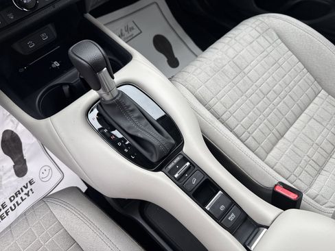 Used 2026 Honda HR-V LX image 21