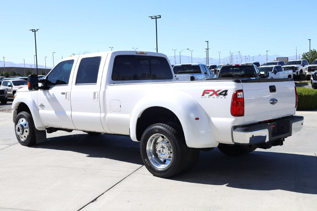 Used 2016 Ford F450 Lariat w/ Lariat Ultimate Package AWD/4WD image 4