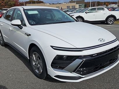 New 2026 Hyundai Sonata SE