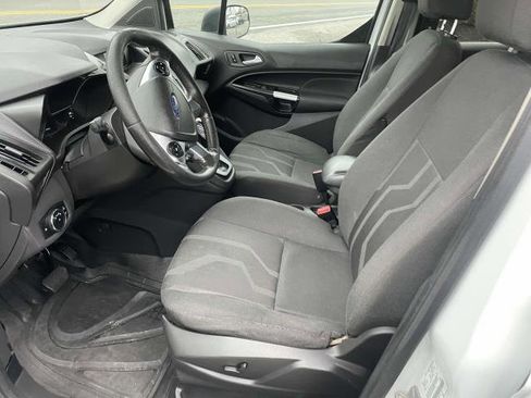 Used 2017 Ford Transit Connect XLT image 8