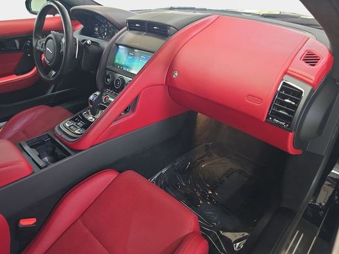 Used 2024 Jaguar F-TYPE R AWD/4WD image 13