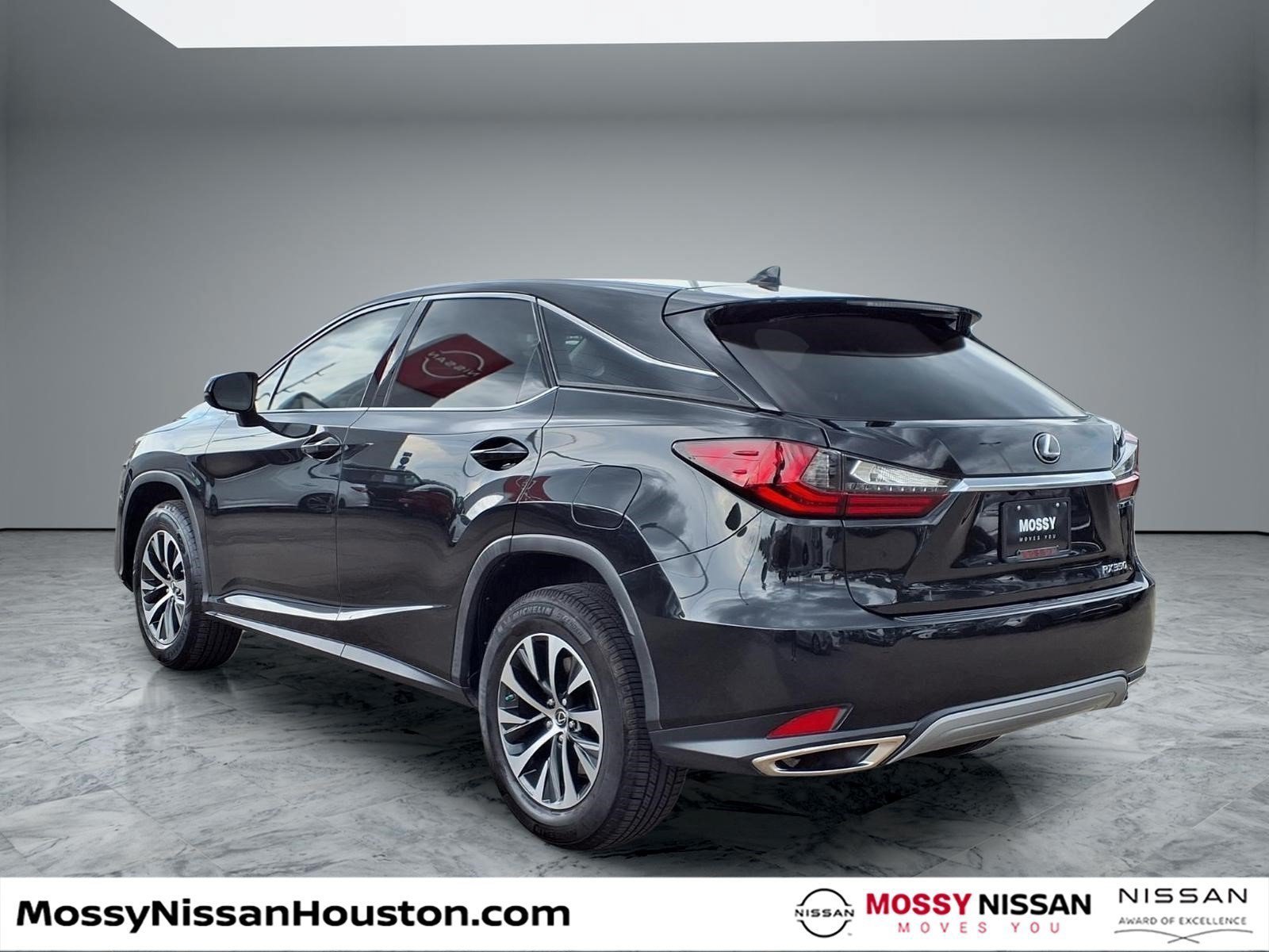 Used 2022 Lexus RX 350 FWD image 2