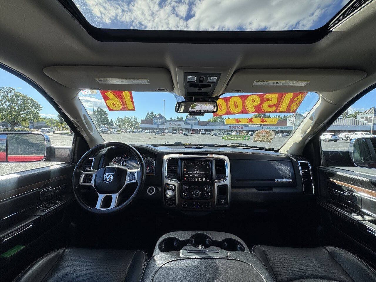 Used 2016 RAM 1500 Laramie w/ Convenience Group AWD/4WD image 14