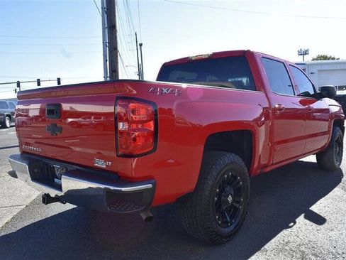 Used 2018 Chevrolet Silverado 1500 LT w/ LT Eassist Package image 5