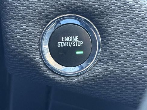 Used 2018 Chevrolet Cruze LT w/ Convenience Package FWD image 24
