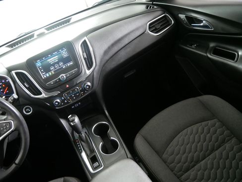 Certified 2019 Chevrolet Equinox LT AWD/4WD image 11