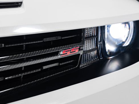 Used 2013 Chevrolet Camaro SS image 13