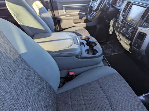 Used 2017 RAM 1500 Big Horn image 12