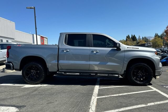Used 2024 Chevrolet Silverado 1500 RST w/ Rally Edition AWD/4WD image 3