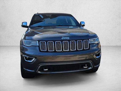 Used 2018 Jeep Grand Cherokee Overland w/ Trailer Tow Group IV image 2