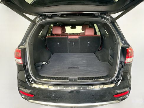 Used 2016 Kia Sorento SX w/ SXL Technology Package AWD/4WD image 25
