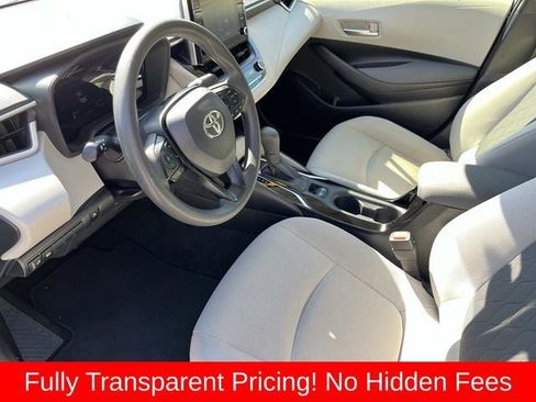 Used 2020 Toyota Corolla LE FWD image 24